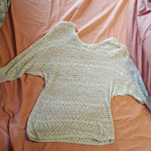 Sweater - Picture 3 of 3
